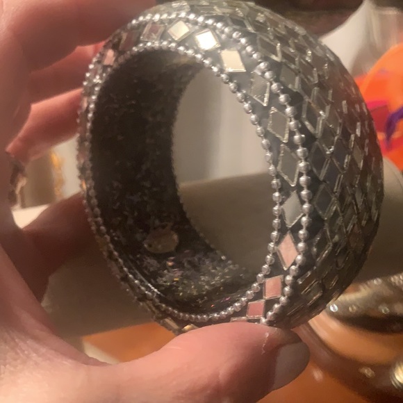 AUTHENTIC ERICKSON BEAMON BANGLE!! - Picture 7 of 15